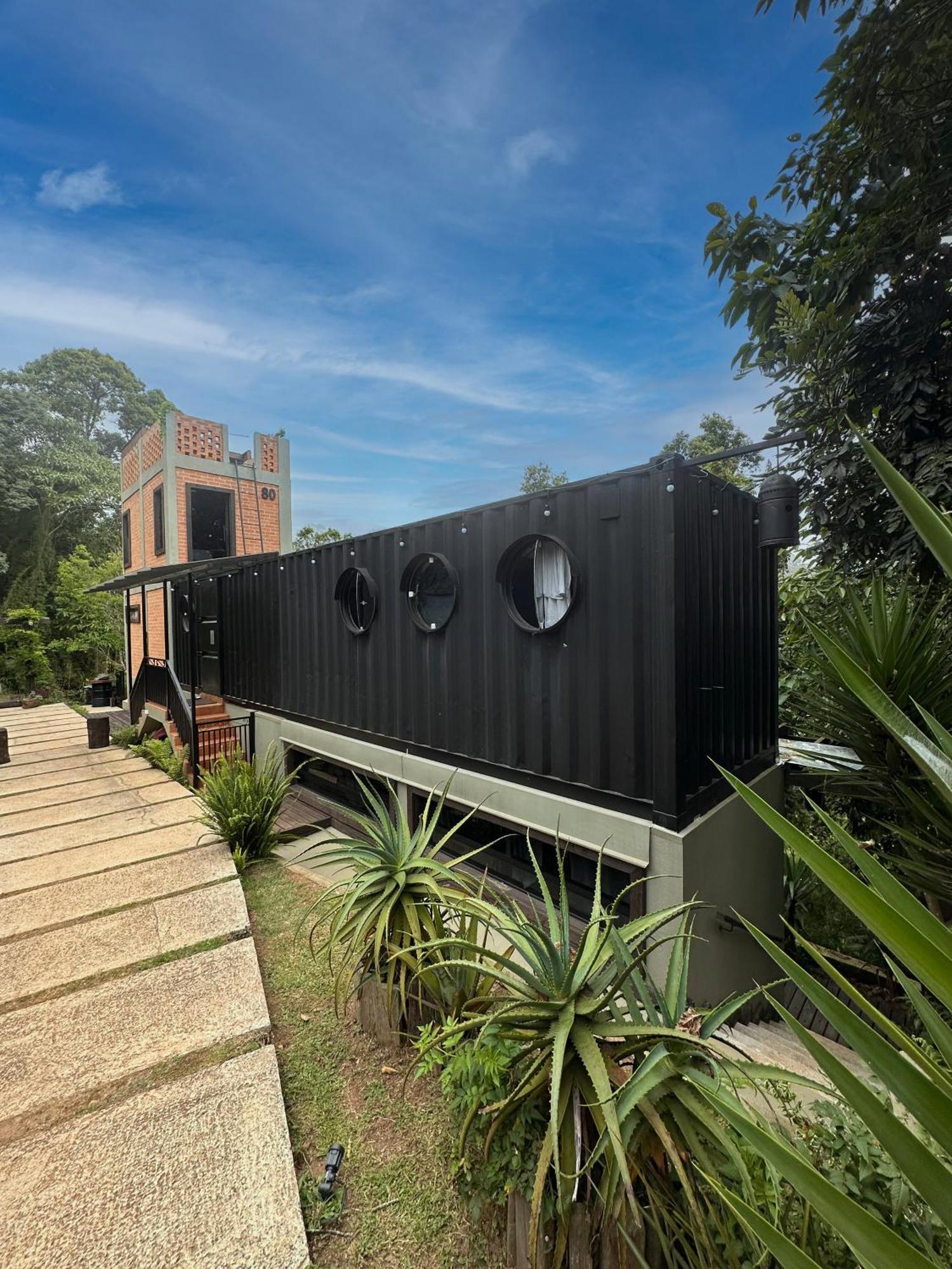 Casa Container 80 Hotel Campos do Jordao Exterior photo