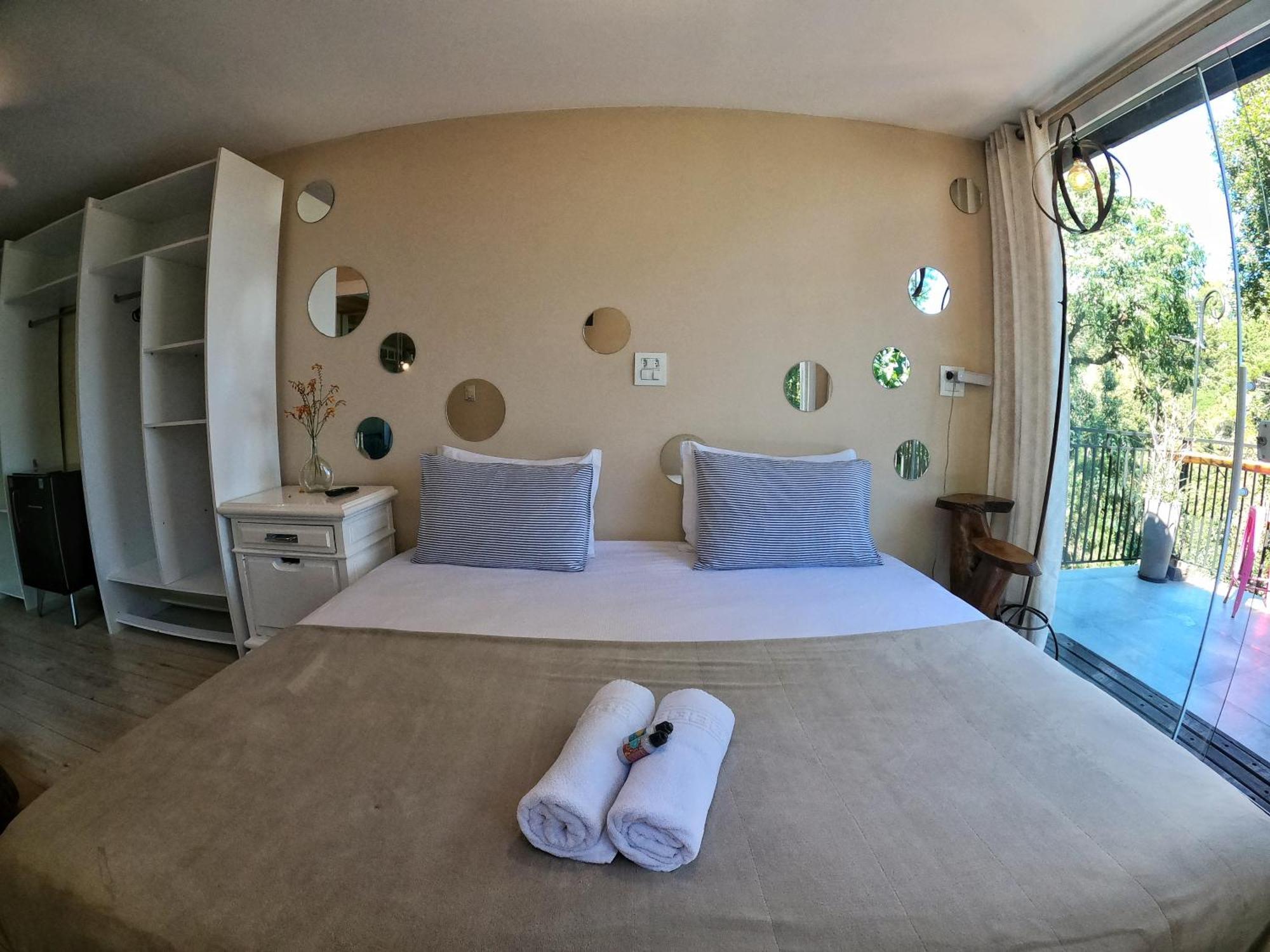 Casa Container 80 Hotel Campos do Jordao Room photo