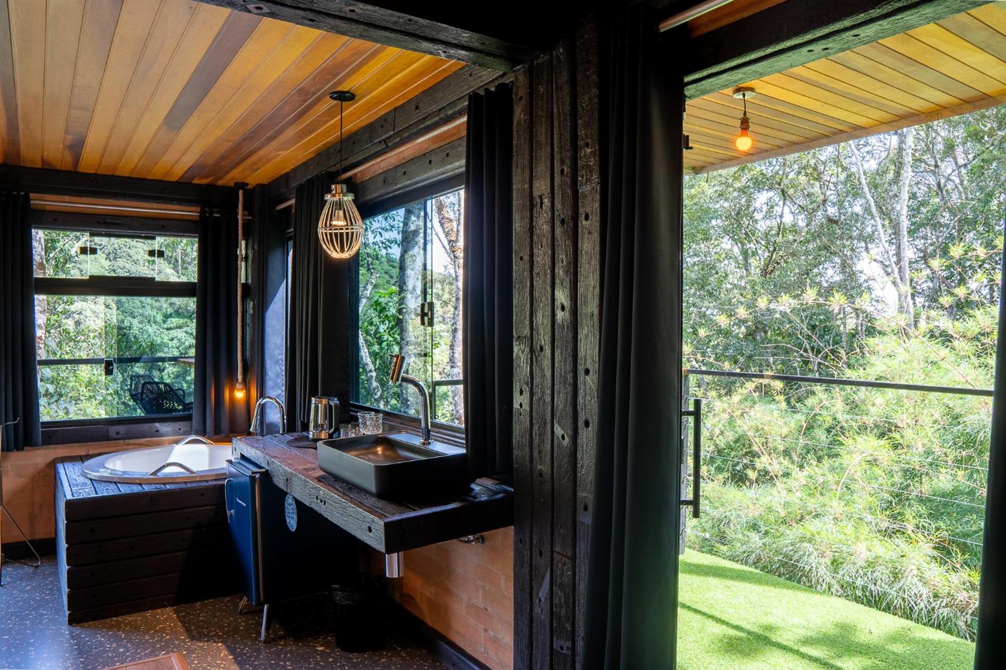 Casa Container 80 Hotel Campos do Jordao Room photo