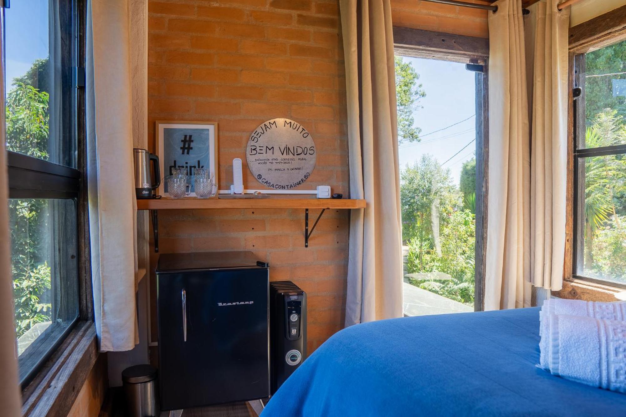 Casa Container 80 Hotel Campos do Jordao Room photo
